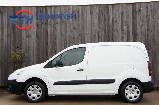skadebil auto Peugeot Partner 1.6 HDi Geisoleerde Laadruimte Klima Trekhaak 55KW Euro 5 2014/7