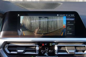 BMW 3-serie 320d Luxury Line Airco Navi Cruise 360° Schuifdak LED 140KW Euro 6 picture 15
