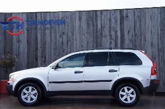 uszkodzony samochody osobowe Volvo Xc-90 2.4 D5 4X4 Automaat Airco Cruise Schuifdak 120KW 2004/9