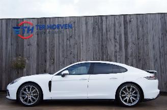 Schadeauto Porsche Panamera 3.0 Pano LED Bose Keyless Entry + GO! 243KW Euro 6 2018/7