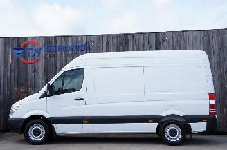 Schadeauto Mercedes Sprinter 315 CDi L2H2 Automaat  Airco Cruise Camera 110KW Euro 4 2009/5