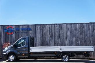 Schadeauto Ford Transit 2.0 TDCi Open Laadbak 5.2M! Airco Cruise Trekhaak 125KW Euro 6 2019/11