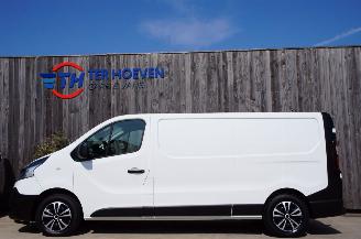 damaged passenger cars Renault Trafic 1.6 DCi Lang Airco Navi Cruise PDC 92KW Euro 6 2018/9