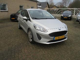 Vaurioauto  passenger cars Ford Fiesta 1.1 Trend 2019/9