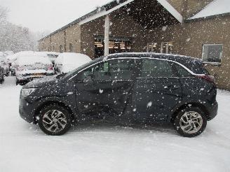 Opel Crossland X 1.2 T Innovation picture 4