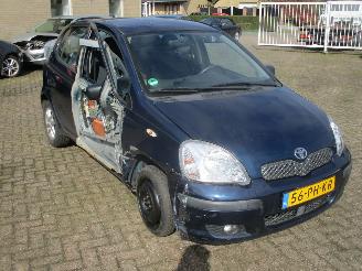 Schadeauto Toyota Yaris 1.3 VVT-i Idols 2004/6