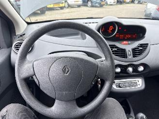 Renault Twingo 1.2 16V Collection picture 16