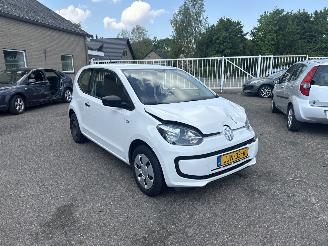 Vaurioauto  passenger cars Volkswagen Up! 1.0 move up! BlueMotion 2016/7