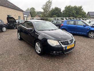 Schadeauto Volkswagen Eos 1.4 TSI REST BPM €200,-!!! 2010/3