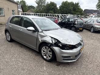 Unfallwagen Volkswagen Golf 1.0 TSI Business Edition Connected  REST BPM €300,-!!! 2016/1