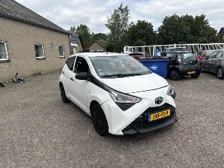 Avarii autoturisme Toyota Aygo 1.0 VVT-i x 2020/3