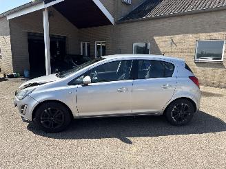 Opel Corsa 1.2-16v Business+ REST BPM €250,-!!! picture 4