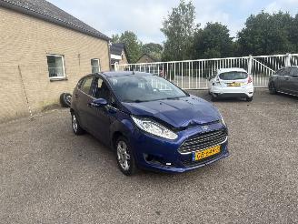 skadebil auto Ford Fiesta 1.0 Titanium 2015/4