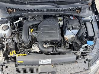 Volkswagen Polo 1.0 TSI Comfortline REST BPM €700,-!!! picture 18