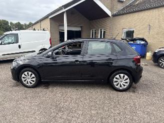 Volkswagen Polo 1.0 TSI Comfortline REST BPM €800,-!!! picture 4
