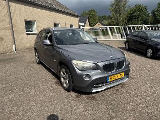 krockskadad bil auto BMW X1 1.8i sDrive Exec. AUT 2011/3