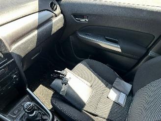 Suzuki Vitara 1.4 Boosterjet Select Smart Hybrid picture 15