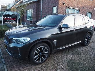 skadebil auto BMW iX3 Executive 80 KWH 2021/5