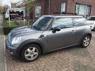 skadebil auto Mini Mini 1.4 One Earl Grey 2009/10