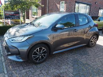 uszkodzony samochody osobowe Toyota Yaris 1.5 Hybrid Dynamic 2022/2