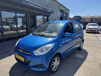 Vaurioauto  passenger cars Hyundai I-10 1.1 AIRCO 2011/4