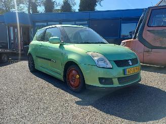 skadebil auto Suzuki Swift 1.3 Exclusive 2009/9