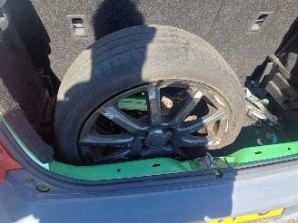 Suzuki Swift 1.3 Exclusive picture 12