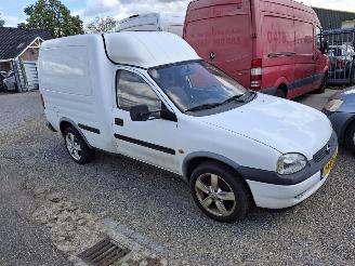 Unfallwagen Opel Combo 1.7 D 2000/5