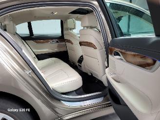 BMW 7-serie 730d 195-KW Automaat High-Executive picture 15