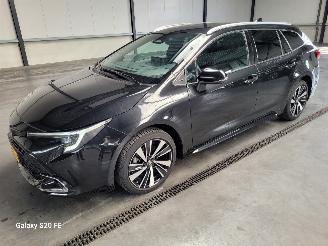 Damaged car Toyota Corolla Touring Sports Hybrid 1.8 72-KW Automaat Dynamic 2025/7