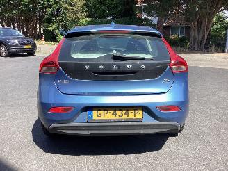 Volvo V-40 2.0 D2 picture 6