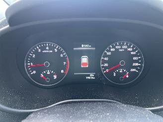 Kia Picanto 1.0 DPi DynamicLine  airco cruise camera Carplay picture 13