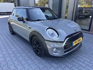 Auto incidentate Mini Cooper Pepper Serious Business 2017/9