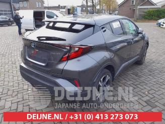 Toyota C-HR C-HR (X1,X5), SUV, 2016 1.8 16V Hybrid picture 7