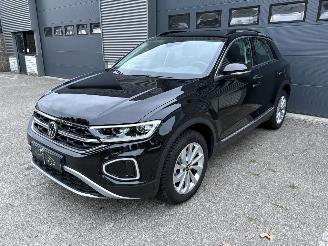 Auto incidentate Volkswagen T-Roc 1.5 TSI AUTOMAAT / NAVI / CRUISE / CAMERA 2026/2