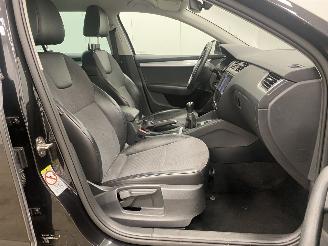 Skoda Octavia 1.0 TSI  Ambition Navi Clima picture 9