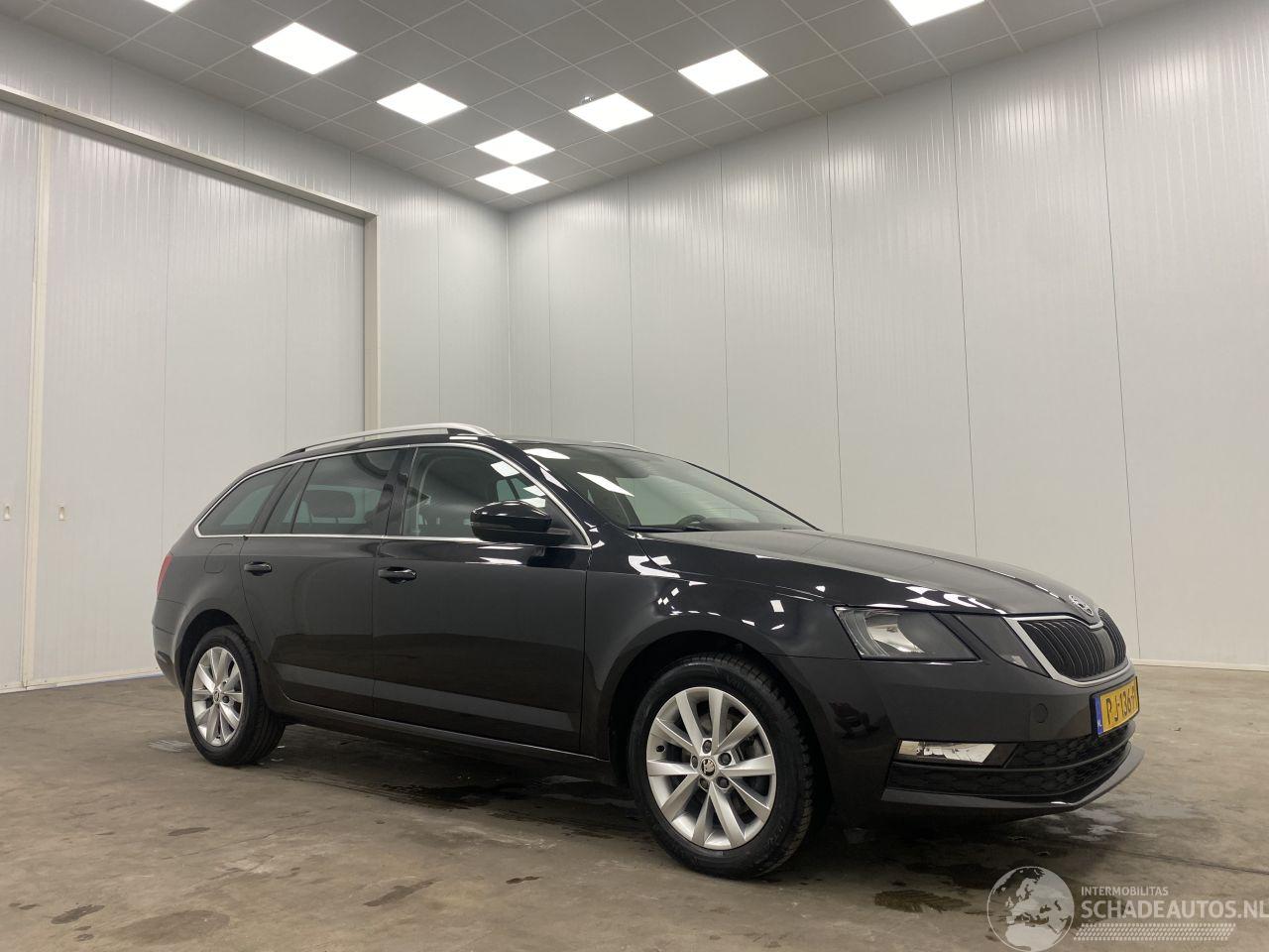 Skoda Octavia 1.0 TSI  Ambition Navi Clima