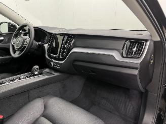 Volvo Xc-60 2.0 Recharge T6 AWD Panoramadak Navi picture 13