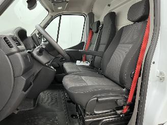 Renault Master 2.3 dCi Autom. 132kw L2H2 Navi Clima picture 9