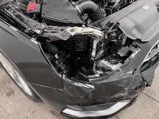 Audi A4 Avant 35 TFSI Autom. Advanced Edition Navi Clima picture 19