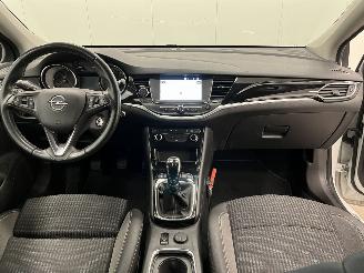 Opel Astra Sports Tourer 1.2 Navi Clima picture 11