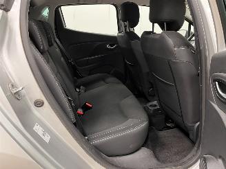 Renault Clio 0.9 TCe Limited Navi Airco picture 10