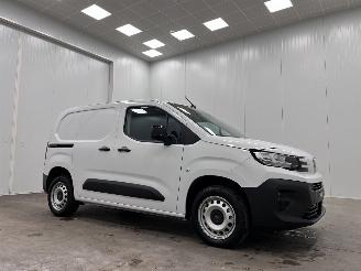 krockskadad bil bedrijf Peugeot Partner 1.5 BlueHDi Autom. Navi Clima 2025/5