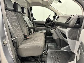 Peugeot Expert 2.0 BlueHDI Autom. 130kw Lang Navi Airco picture 10