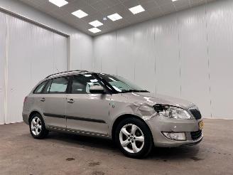 skadebil auto Skoda Fabia Combi 1.2 TDI Greenline Clima 2011/2