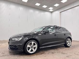 Audi A3 Sportback 1.4 e-tron PHEV Panoramadak S-Line picture 4