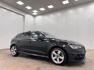 Auto incidentate Audi A3 Sportback 1.4 e-tron PHEV Panoramadak S-Line 2015/12