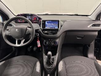 Peugeot 208 1.2 PureTech Style 5-drs Navi Airco picture 11