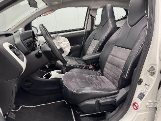 Toyota Aygo 1.0 VVT-i x-wave Cabrio 5-drs Airco picture 8