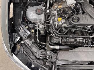 Audi Q3 35 TFSI S-Tronic S-Line Navi Clima picture 17